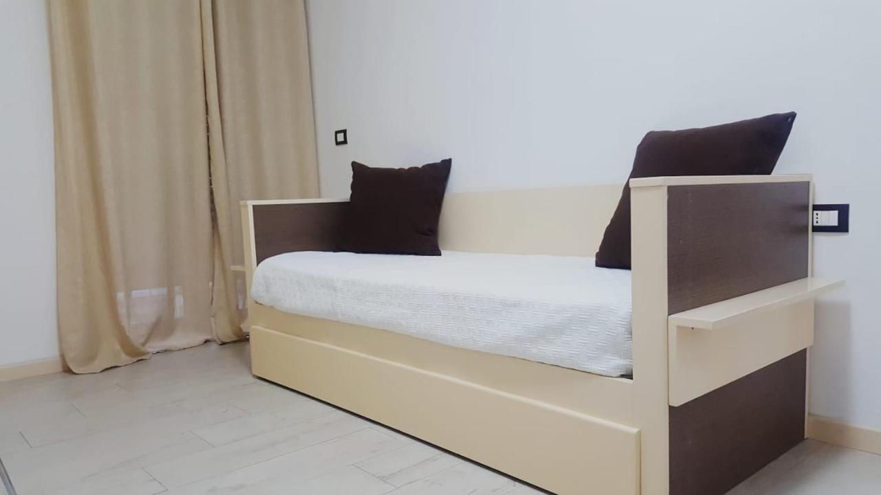 Brezza Marina Bed and Breakfast Sapri Exteriör bild